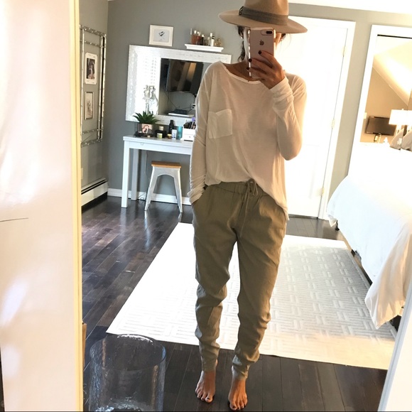 Theory Pants - Theory light olive green linen blend pants small